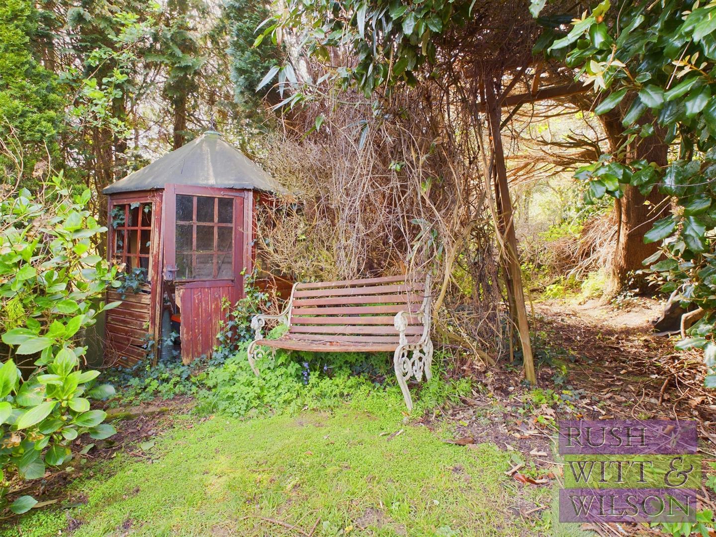 Waites Lane, Fairlight Rush, Witt & Wilson